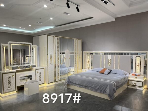 Chambre à coucher réf 8917
